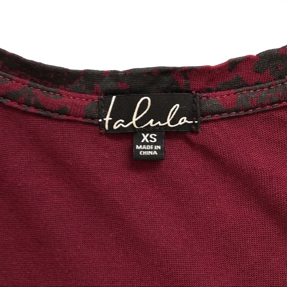 TALULA | RED & BLACK FLORAL & SKULL LACE PRINT TEE - Picture 5 of 7